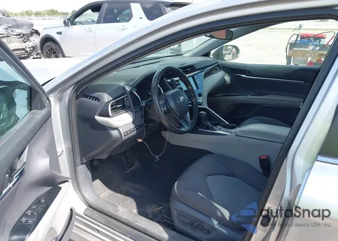 2019 Toyota Camry Le from USA, damaged, VIN 4T1B11HK3KU166084